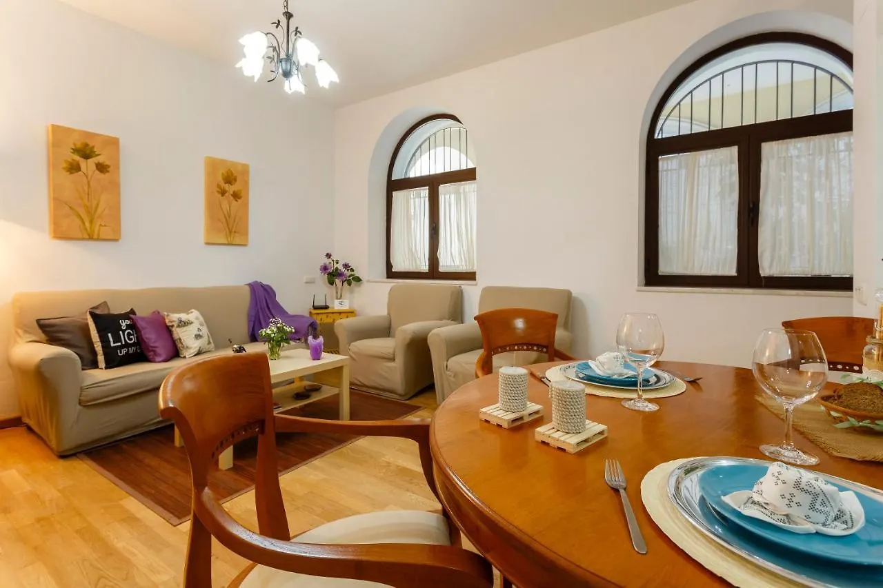 Апартаменты Surthy Plateros Home City Center Херес-де-ла-Фронтера